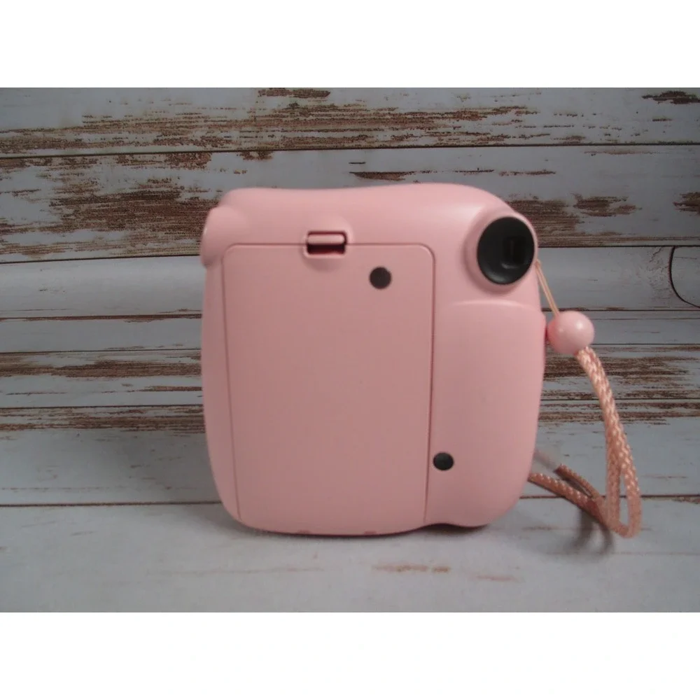 Fujifilm Instax Mini 7+ Instant Camera Light Pink MISSING BATTERY DOOR Used